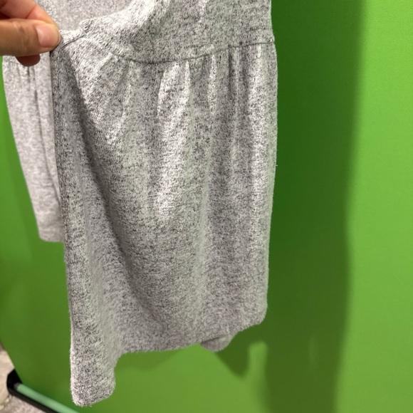 Philosophy Gray Sweater - Picture 4 of 7